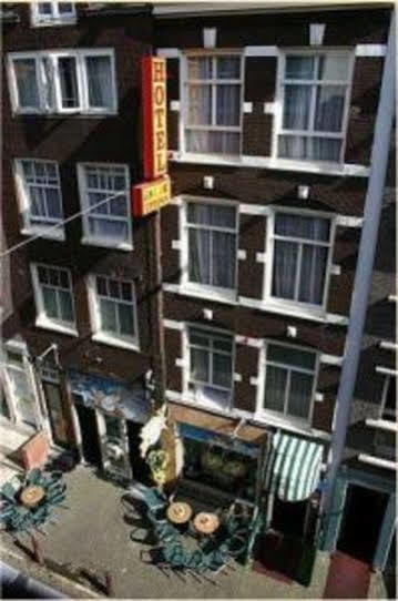 Amsterdam Hostel Uptown Exterior photo